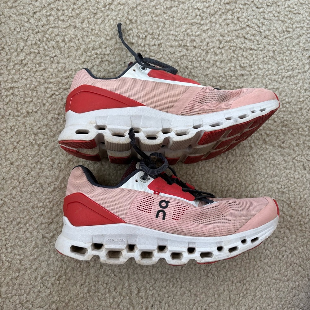 On Running Women's Cloudstratus Pink Red Running Shoes Size 8 - Picture 3 of 9